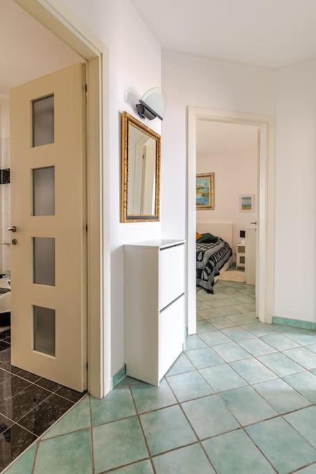Thekeystudio, La Casa Del Mare Azzurro With Seaview Ventimiglia Exterior foto