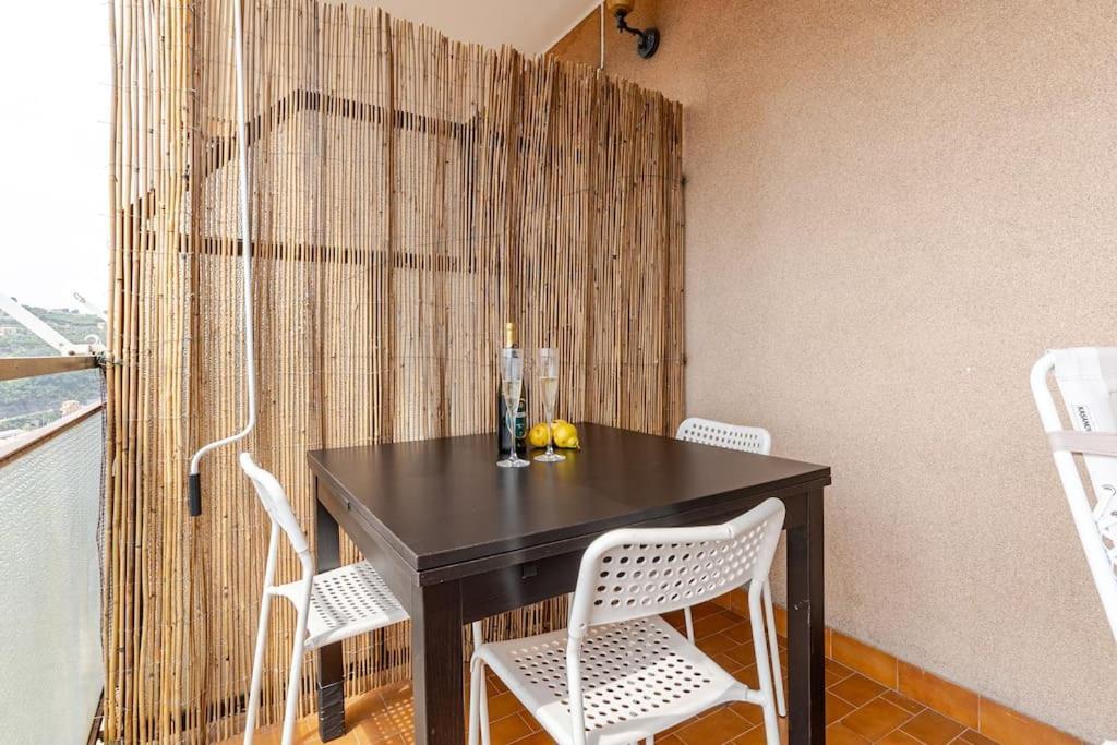 Thekeystudio, La Casa Del Mare Azzurro With Seaview Ventimiglia Exterior foto
