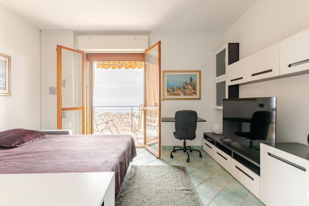 Thekeystudio, La Casa Del Mare Azzurro With Seaview Ventimiglia Exterior foto