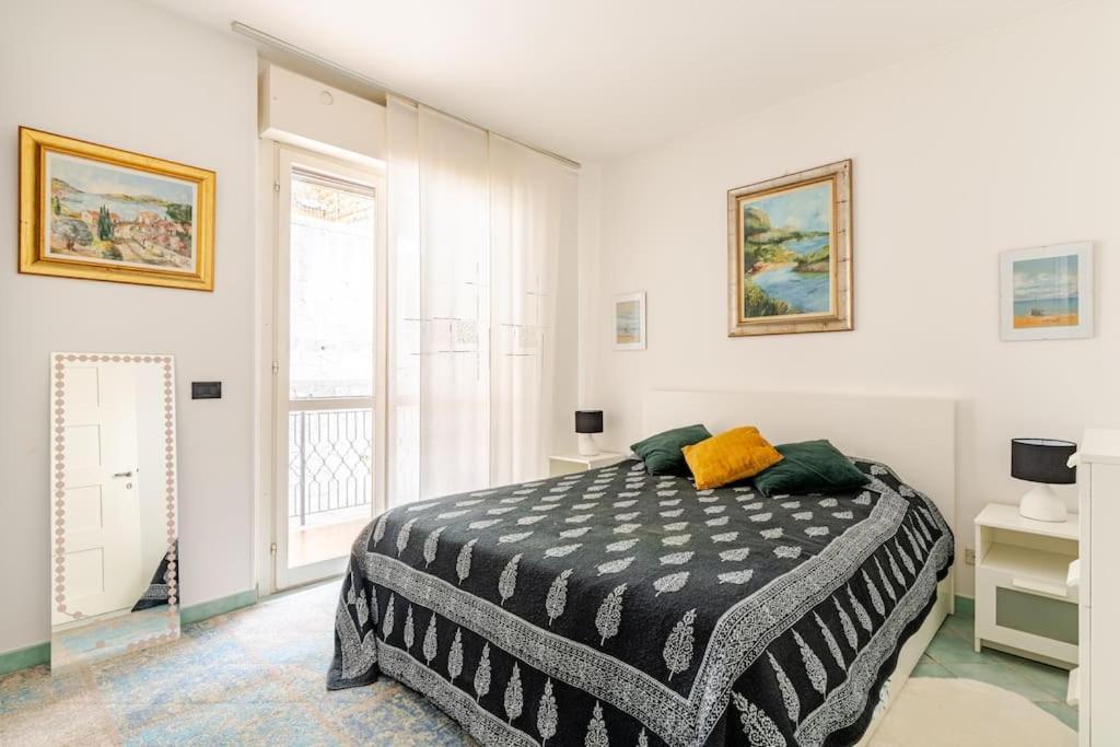 Thekeystudio, La Casa Del Mare Azzurro With Seaview Ventimiglia Exterior foto