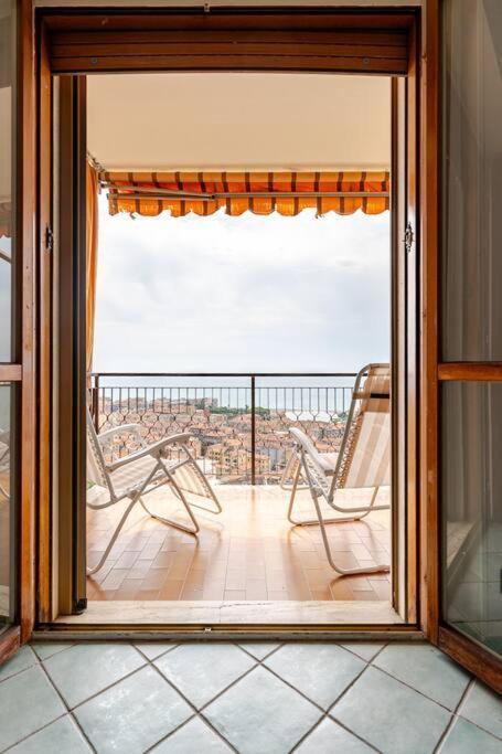 Thekeystudio, La Casa Del Mare Azzurro With Seaview Ventimiglia Exterior foto